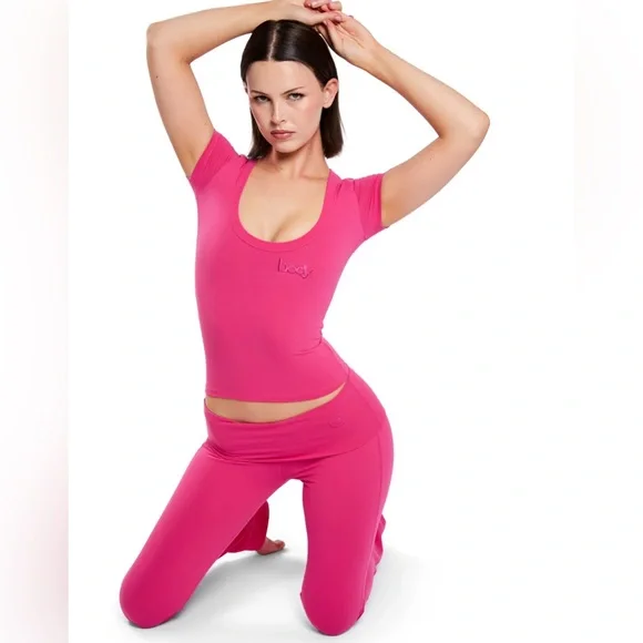 BODY BY RAVEN YOGA SET (PRETTY PINK)🩷 - Picture 3 of 7